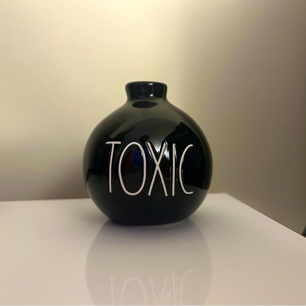 Rae Dunn “Toxic” Potion bottle,  bud vase, diffuser, propagation, Halloween jar
